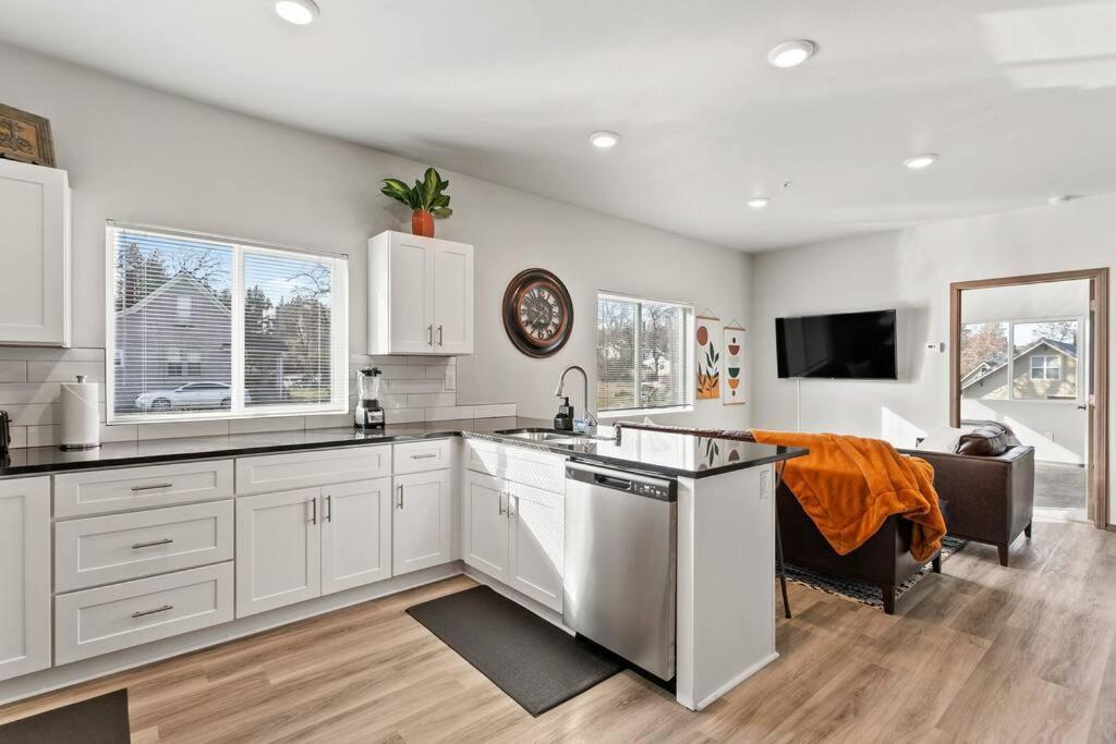 Ferienwohnung Brand New 2 Bed 2 Bath Near Perry District And Dt Spokane Exterior foto